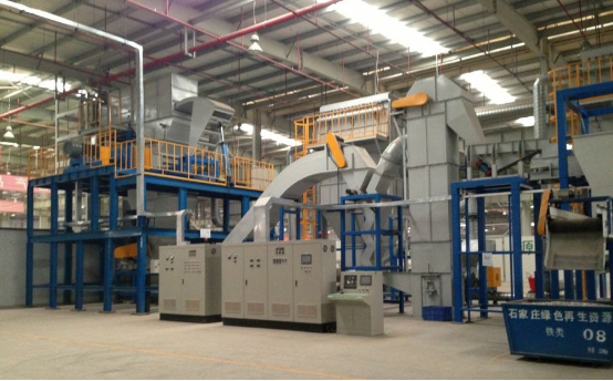 Waste electric appliance recycling machine