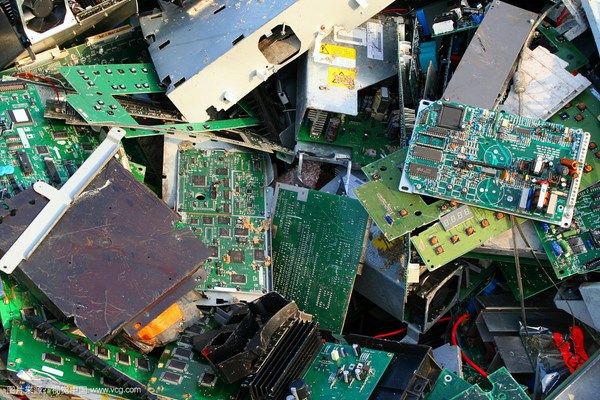 disposal of printed circuit boards