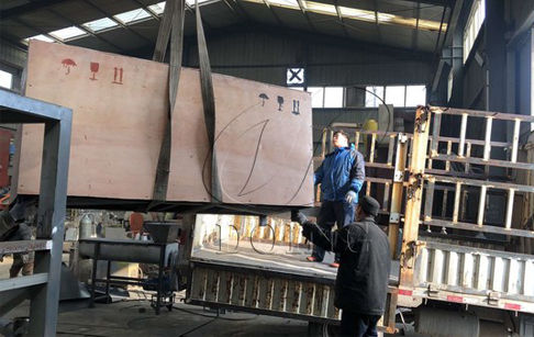 One set small electrostatic separator shipped out from Shanghai port
