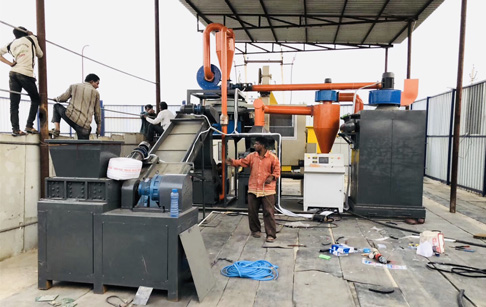 Why circuit board recycling machine made in China is popular in India?