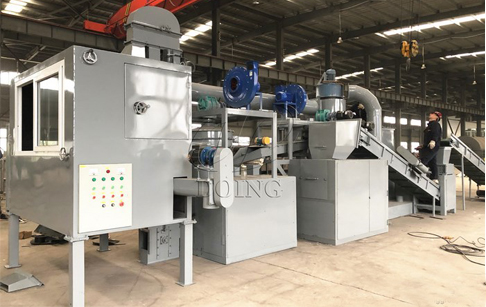 Printed circuit board recycling machine