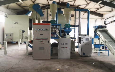 200-300kg/h Poland medical blister packs recycling machine was successfully put into production