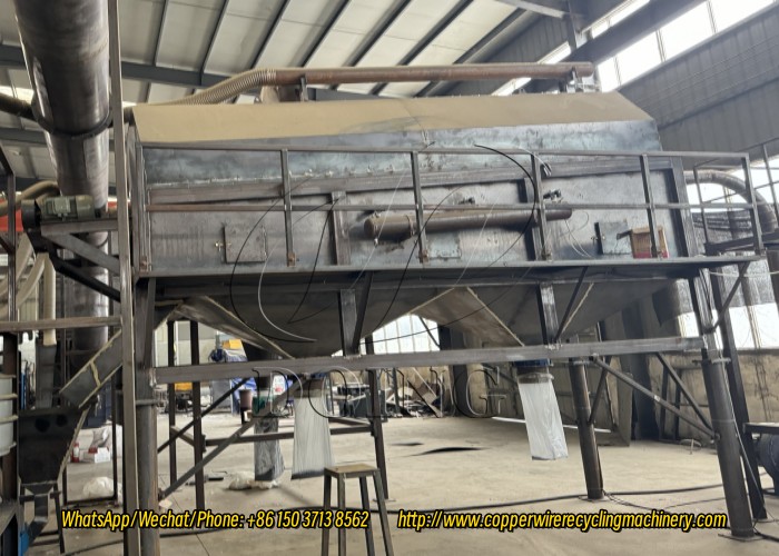 Lithium-ion battery recycling machine